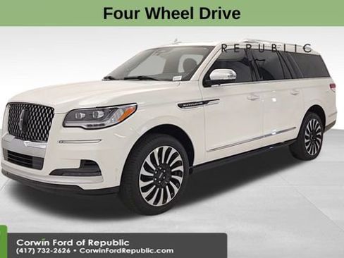 Used 2024 Lincoln Navigator L Black Label image 3