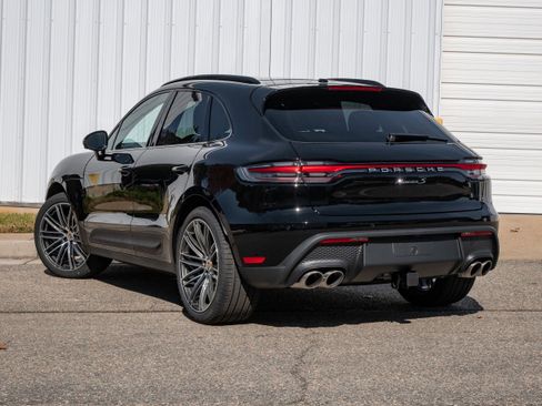 New 2026 Porsche Macan S image 3