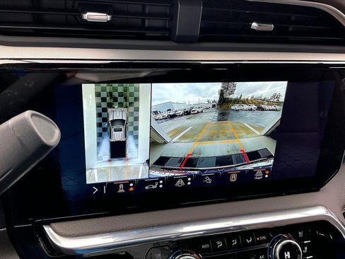 New 2026 GMC Sierra 2500 Denali w/ Denali Reserve Package image 13