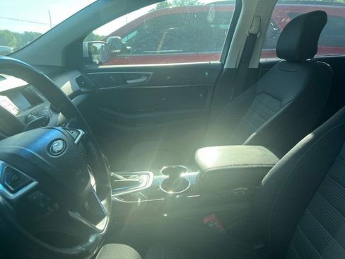 Used 2018 Ford Edge SEL AWD/4WD image 8