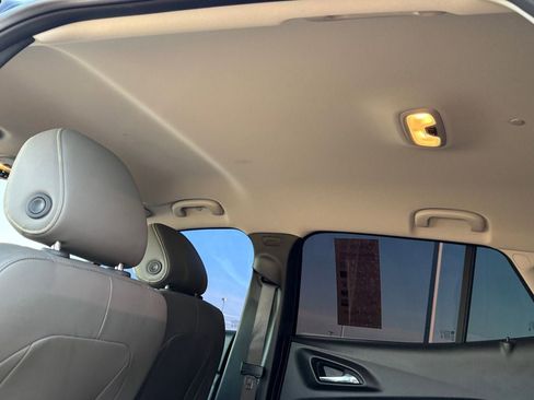 Used 2025 Chevrolet Trax ACTIV w/ Driver Confidence Package image 34