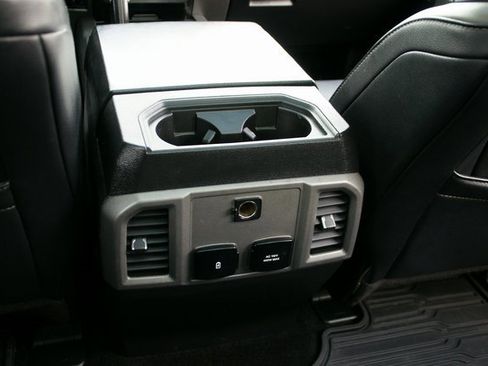 Used 2018 Ford F150 Raptor w/ Equipment Group 801A Mid image 31