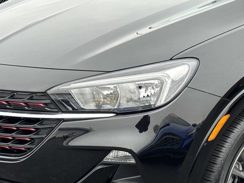 Used 2023 Buick Encore GX Select w/ Experience Buick Package image 29