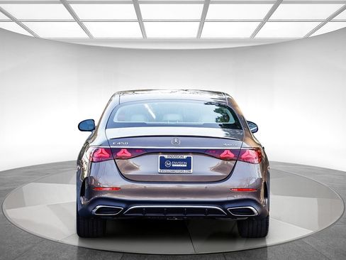 New 2026 Mercedes-Benz E 450 4MATIC Sedan image 3