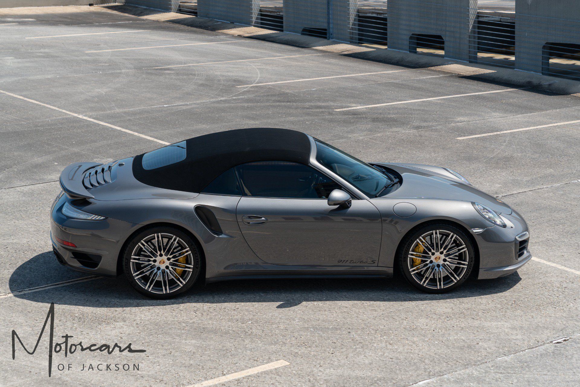 Used 2016 Porsche 911 Turbo S AWD/4WD image 35
