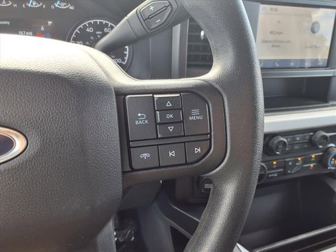 Used 2024 Ford F350 XLT image 12