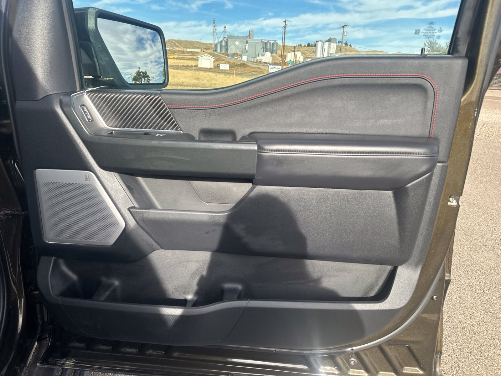 Used 2025 Ford F150 Raptor AWD/4WD image 35