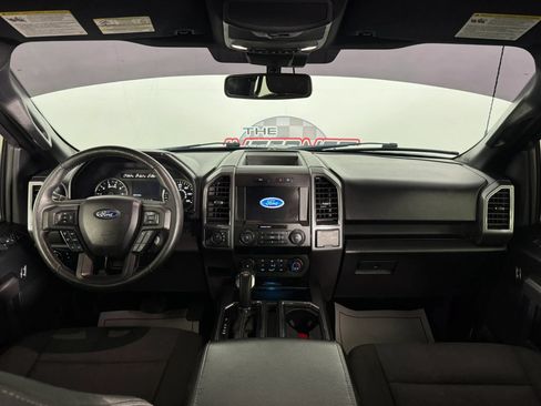 Used 2019 Ford F150 XLT w/ Equipment Group 302A Luxury AWD/4WD image 11