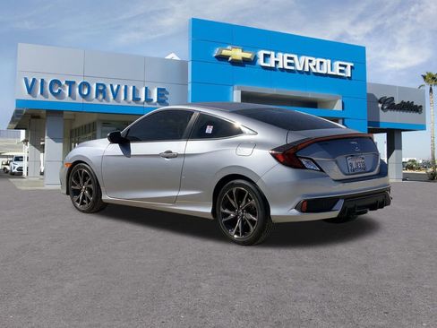 Used 2019 Honda Civic Sport image 6