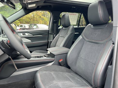 New 2026 Ford Explorer ST w/ Sun And Sound Package image 13