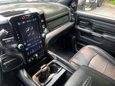 Used 2023 RAM 2500 Limited AWD/4WD image 35