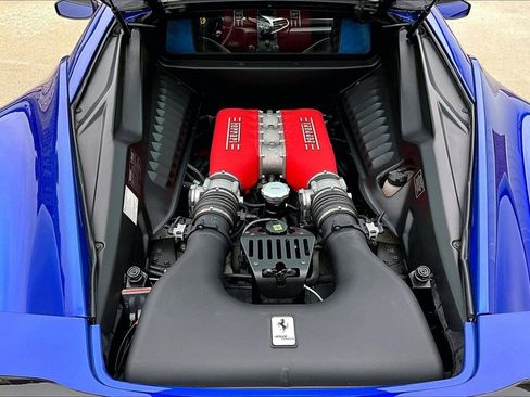 Used 2015 Ferrari 458 Italia Coupe RWD image 27