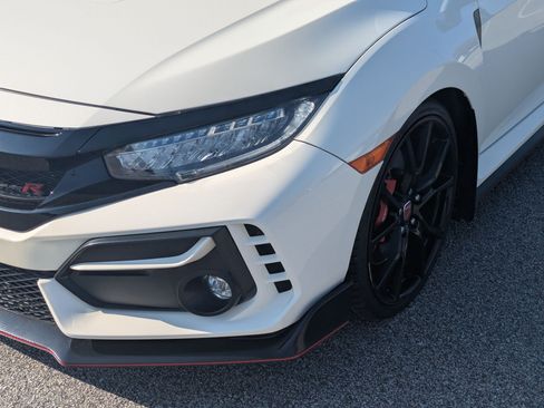 Used 2021 Honda Civic Type R image 10