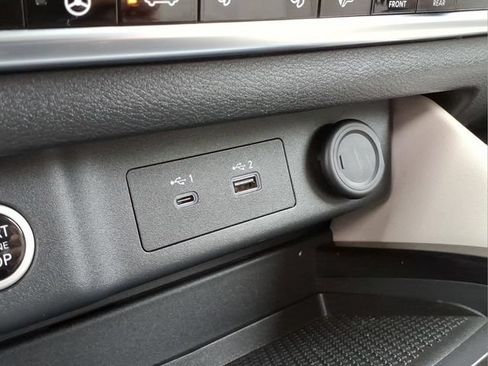 Certified 2023 Nissan Rogue SL AWD/4WD image 13