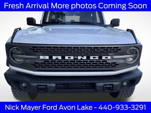 Used 2023 Ford Bronco Badlands AWD/4WD image 3