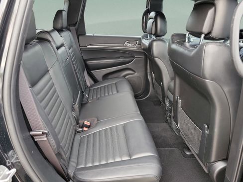 Used 2020 Jeep Grand Cherokee Limited X image 27