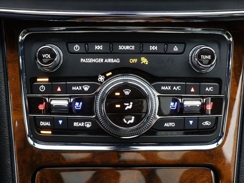 Used 2019 Lincoln Continental AWD w/ Equipment Group 500A image 28