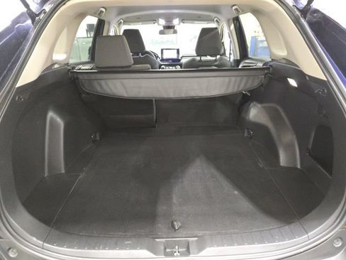 Used 2025 Toyota RAV4 XLE AWD/4WD image 20