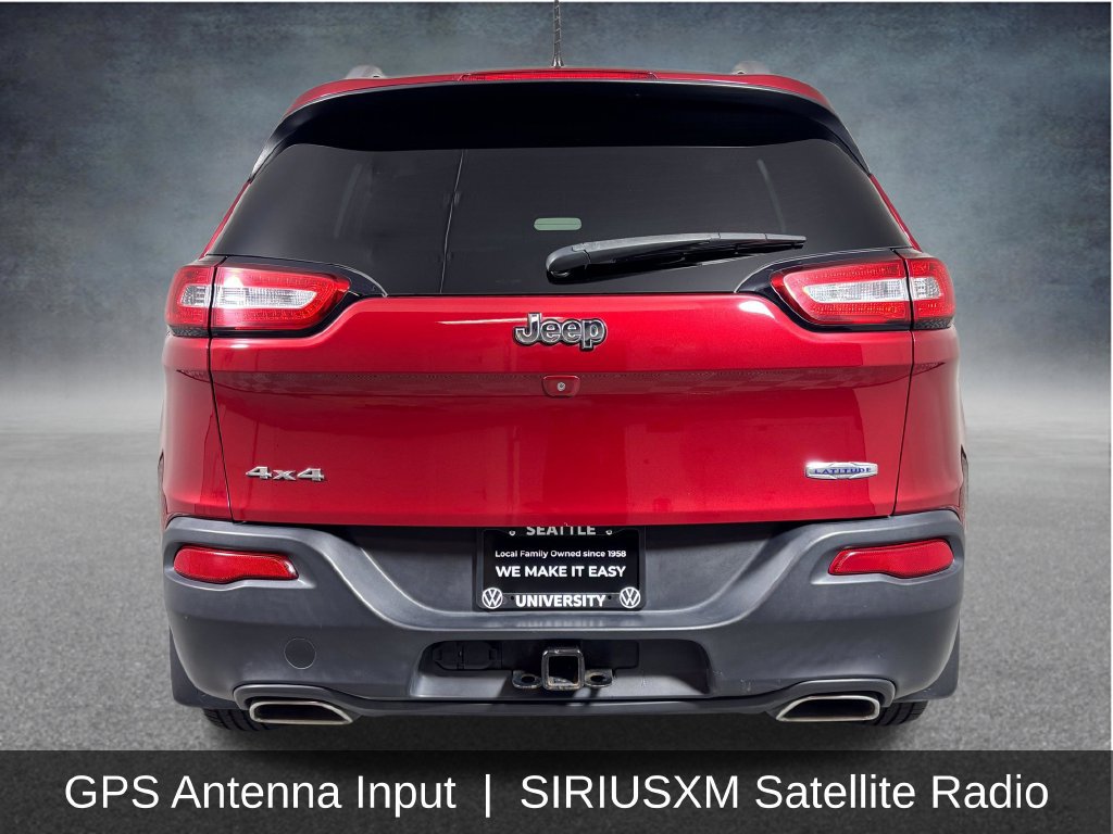 Used 2015 Jeep Cherokee Latitude w/ Comfort/Convenience Group AWD/4WD image 8