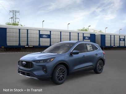 New 2026 Ford Escape SE