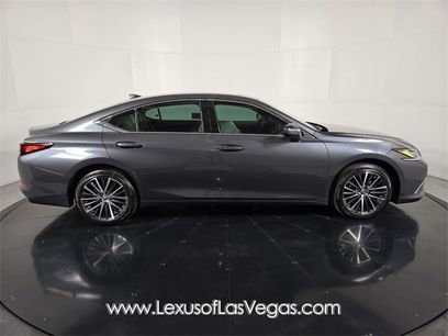 New 2025 Lexus ES 350 w/ Premium Package