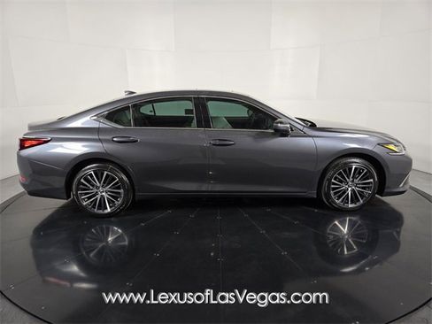 New 2025 Lexus ES 350 w/ Premium Package image 3