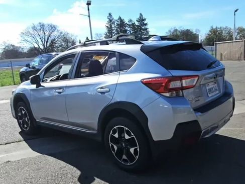 Used 2019 Subaru Crosstrek 2.0i Premium image 9