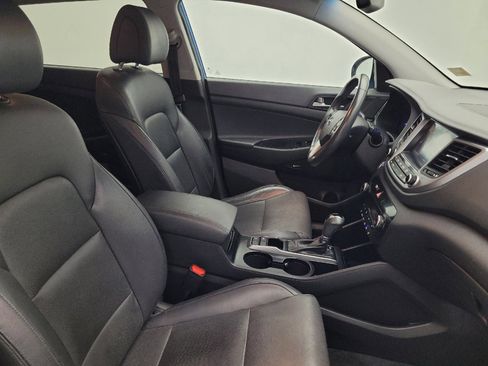 Used 2017 Hyundai Tucson SE Plus image 21