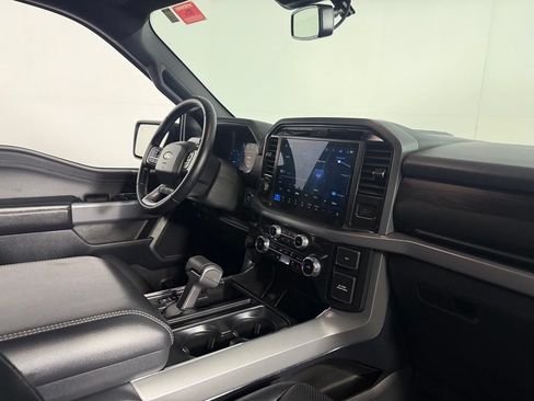 Used 2025 Ford F150 XLT w/ Equipment Group 302A MID RWD image 29