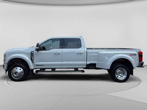 Used 2025 Ford F450 Lariat w/ FX4 Off-Road Package AWD/4WD image 2