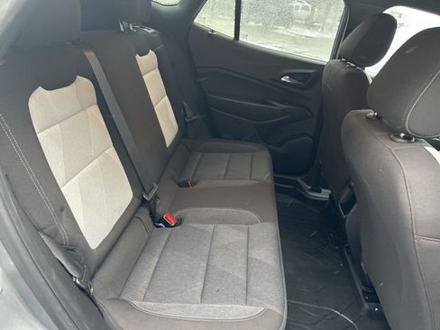 Certified 2024 Chevrolet Trax RS w/ Driver Confidence Package image 27