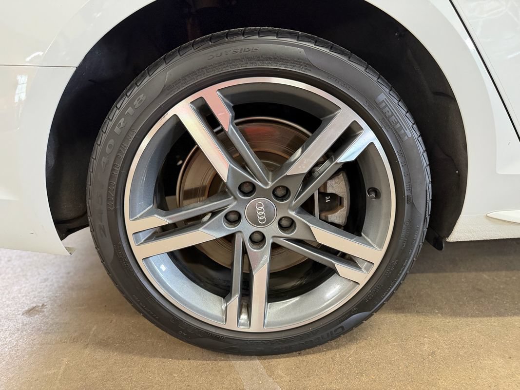 Used 2018 Audi A4 2.0T Premium Plus w/ Premium Plus Package AWD/4WD image 33