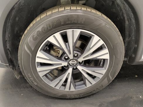 Used 2021 Nissan Rogue SV AWD/4WD image 31