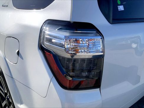 Used 2014 Toyota 4Runner Limited RWD image 27