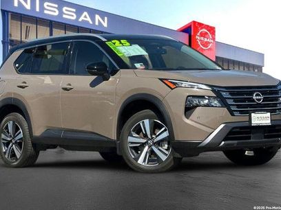 Certified 2025 Nissan Rogue SL w/ Tech Package