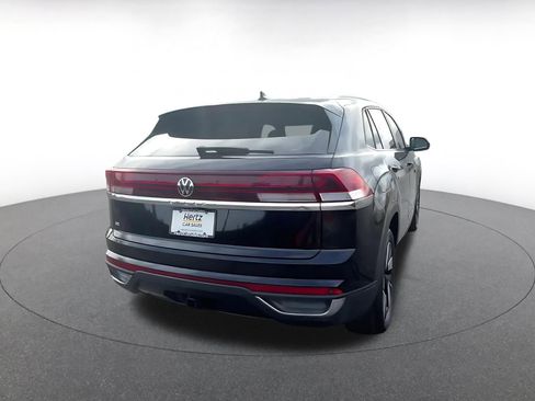 Used 2025 Volkswagen Atlas Cross Sport SE image 14