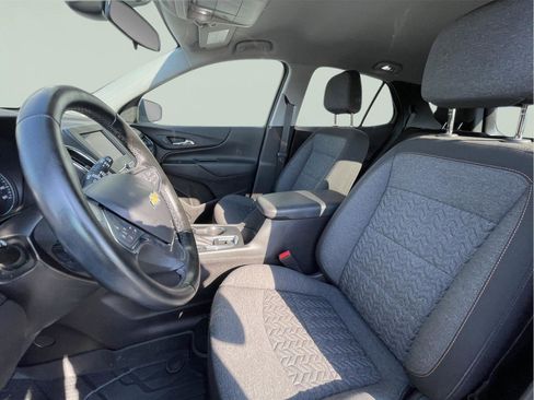 Used 2024 Chevrolet Equinox LT w/ LPO, Floor Liner Package AWD/4WD image 13