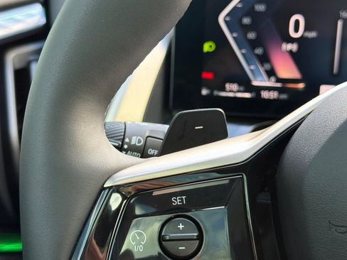 Used 2025 BMW X3 xDrive30i w/ Convenience Package image 32