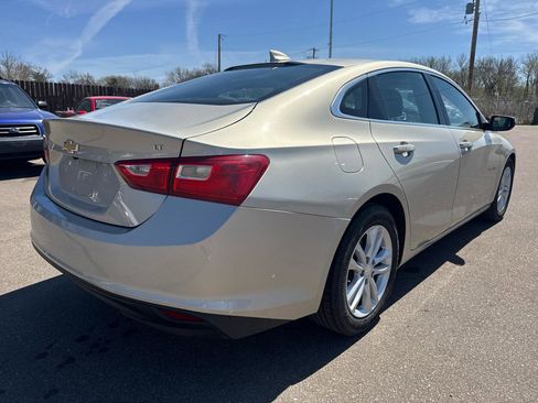 Used 2016 Chevrolet Malibu LT image 5