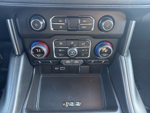 Used 2021 Chevrolet Tahoe LT image 28