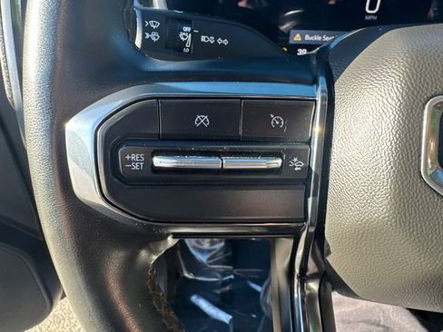 Used 2023 GMC Canyon AT4 w/ AT4 Premium Package image 31