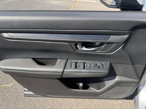 Certified 2025 Honda CR-V EX image 15