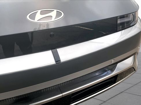 Certified 2026 Hyundai Ioniq 5 Limited RWD image 29