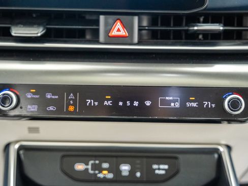 Used 2025 Kia Carnival SX FWD image 26