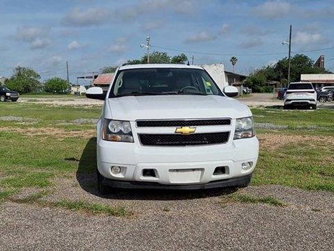 Certified 2014 Chevrolet Tahoe LT RWD image 3