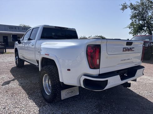 Used 2021 GMC Sierra 3500 Denali w/ Denali Ultimate Package AWD/4WD image 3