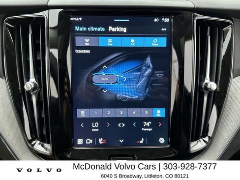Certified 2025 Volvo XC60 B5 Plus AWD/4WD image 19