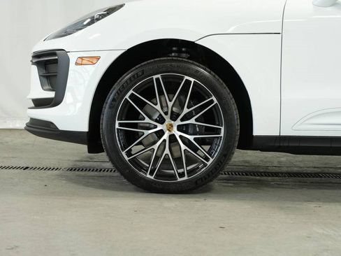 New 2025 Porsche Macan image 42