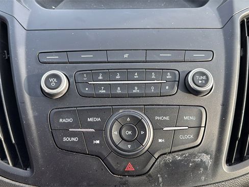 Used 2019 Ford Escape S image 6