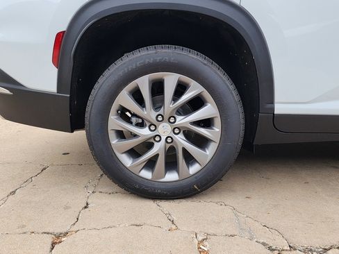 New 2026 Buick Enclave Preferred w/ Power Package image 57